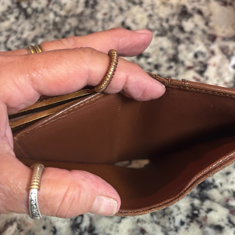 Brown Monogram Wallet - Picture 4 of 7